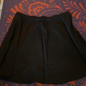 Black skater skirt